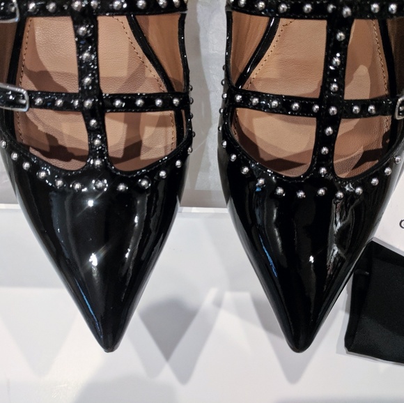 ✔️SOLD ✔️GIVENCHY Piper Stud Ballerina Flats - Picture 4 of 8